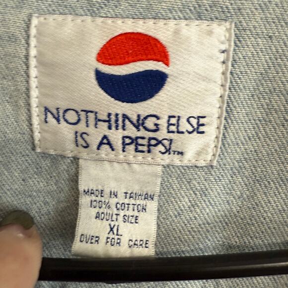 Upcycled Denim Trucker Jacket by Pepsi w/KISS Graphic & Plaid Accents Size XL - Picture 8 of 10